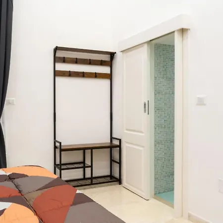 Apartment Olina 1 *